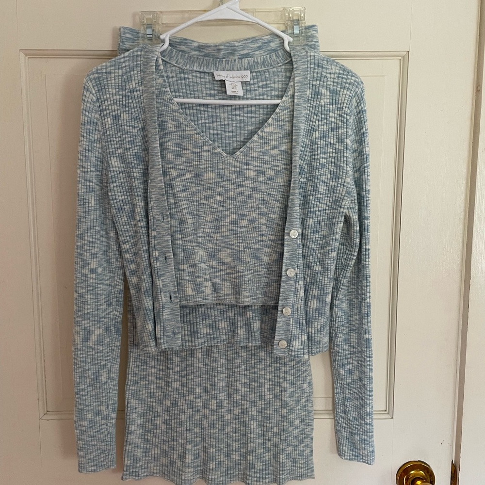 House of Harlow 1960 Blue & Cream Heathered Ribbed Knit 3 Piece Set